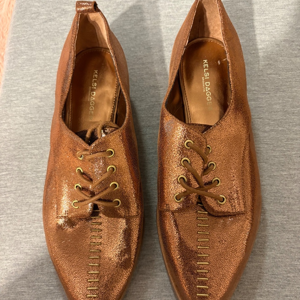 Kelsi Dagger Shoes - Picture 3 of 10